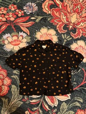 Vans Black Floral Button Front Top XS Off Shoulder Boho